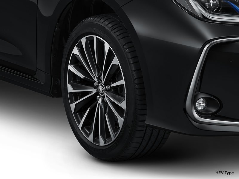 New Striking 17_ Alloy Wheels